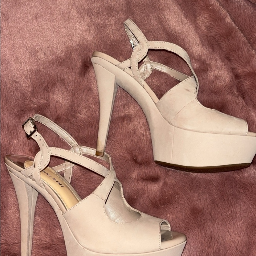 Elegant Cream Platform Heels